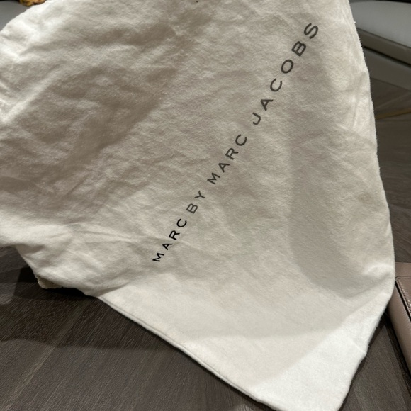 Marc Jacobs Large Natasha Q Crossbody bag + Matching wallet - Picture 9 of 16